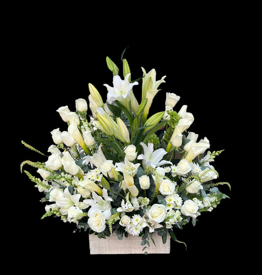 Arreglo Floral de Condolencias Clásico