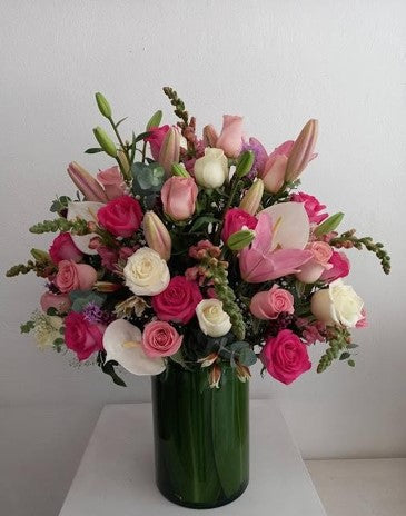 Florero en colores pastel